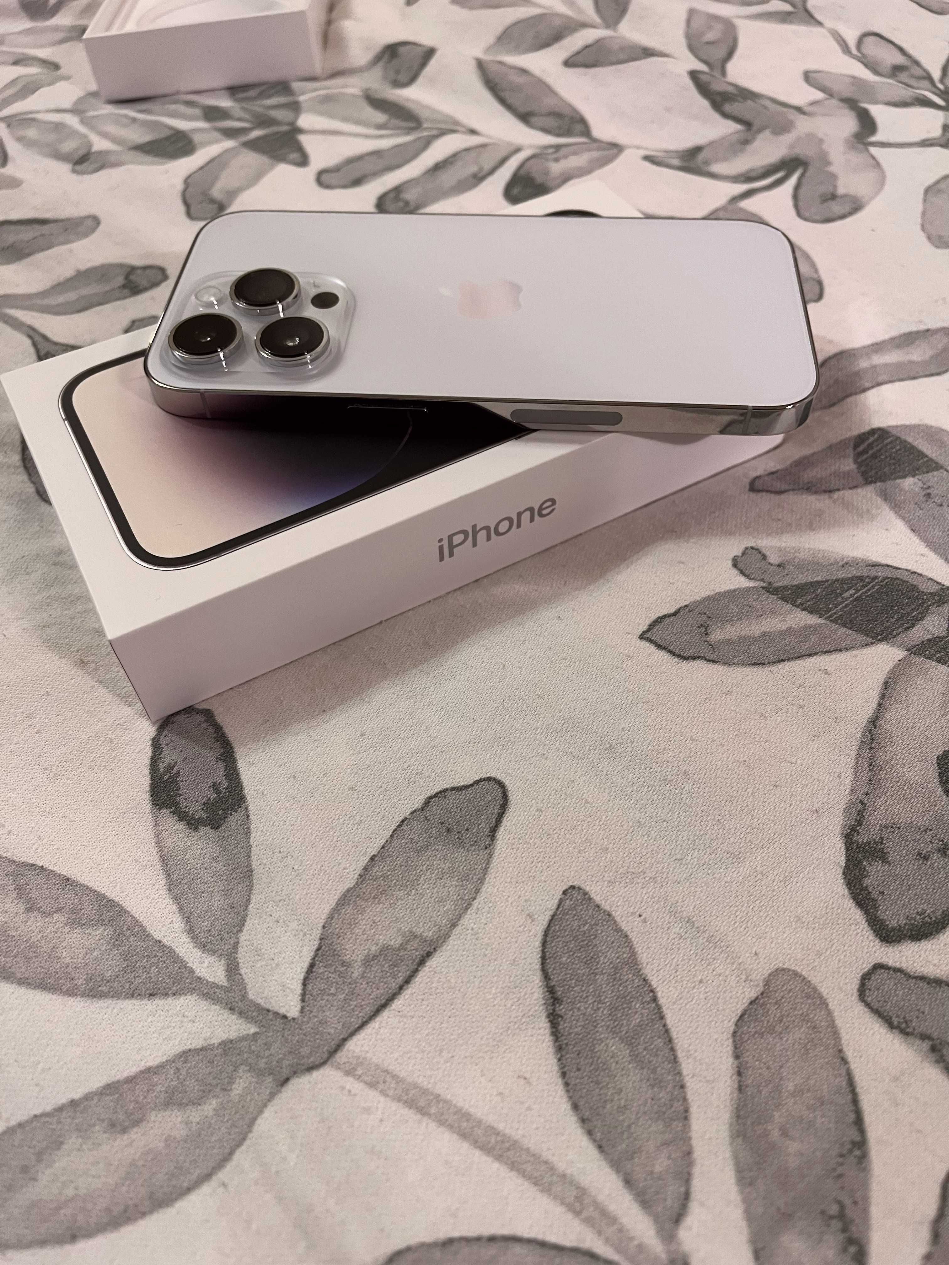 Apple iPhone 14 pro , 256GB Neverlock. Silver