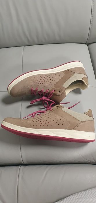 Buty  Lowa nowe 41.5