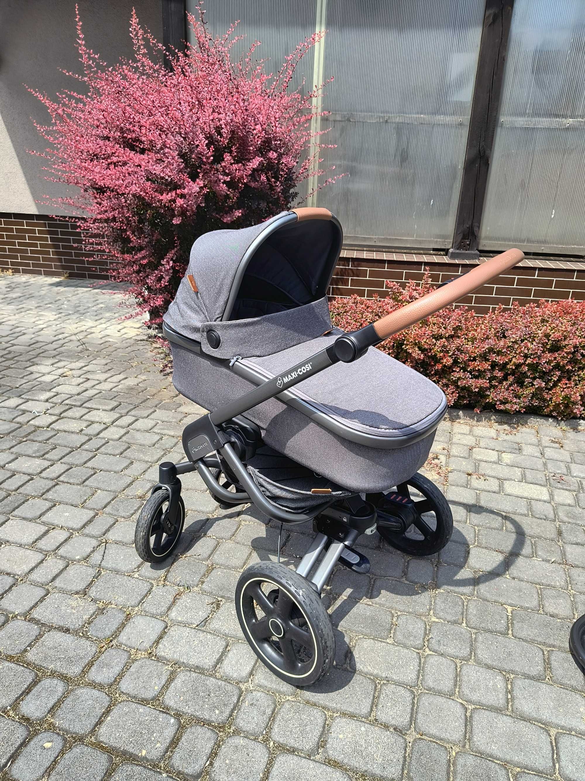 Wózek dziecięcy 2w1  Maxi-Cosi Oria Grey - gondola + spacerówka