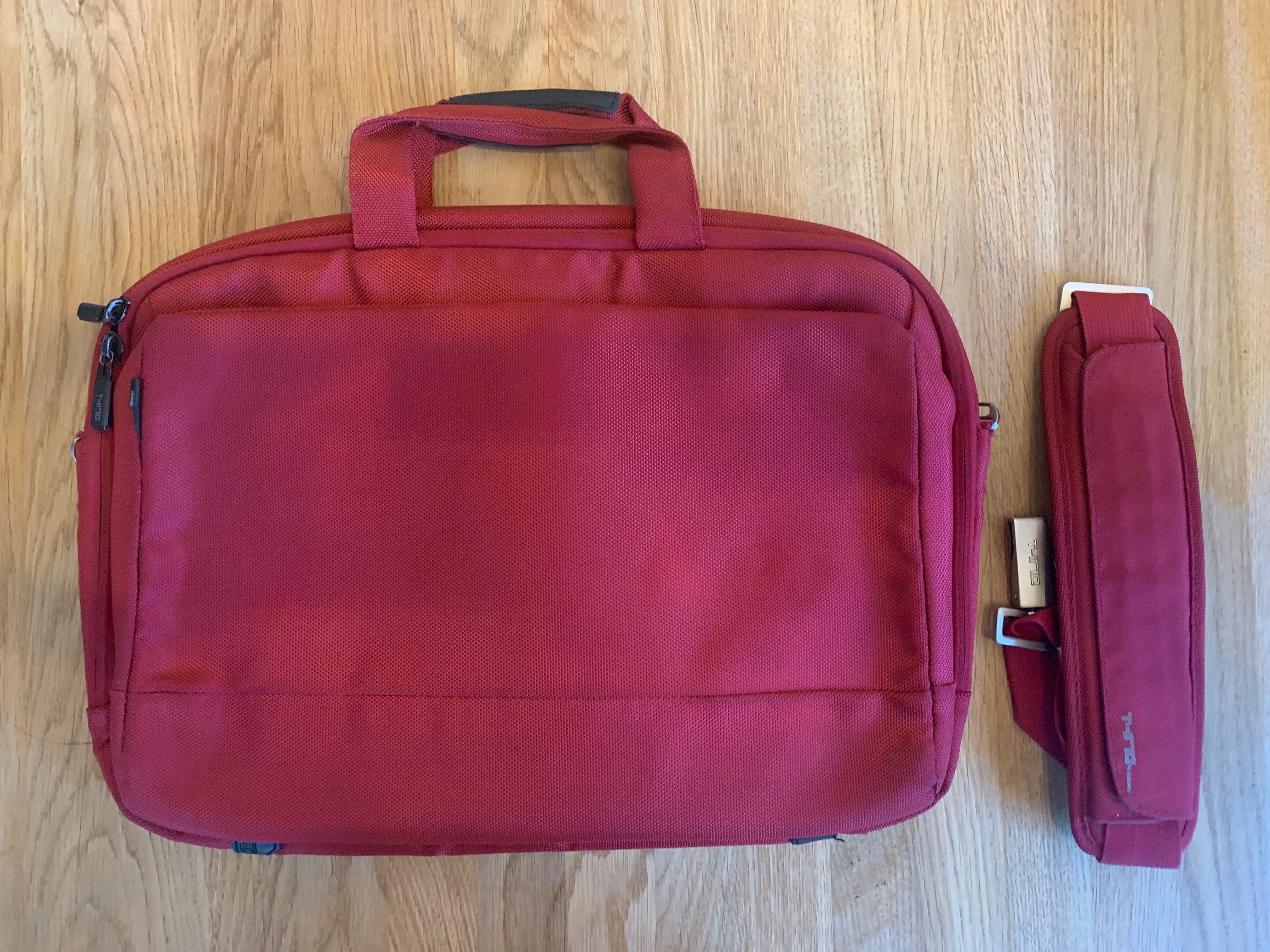 Czerwona torba na laptopa Wittchen | Warszawa