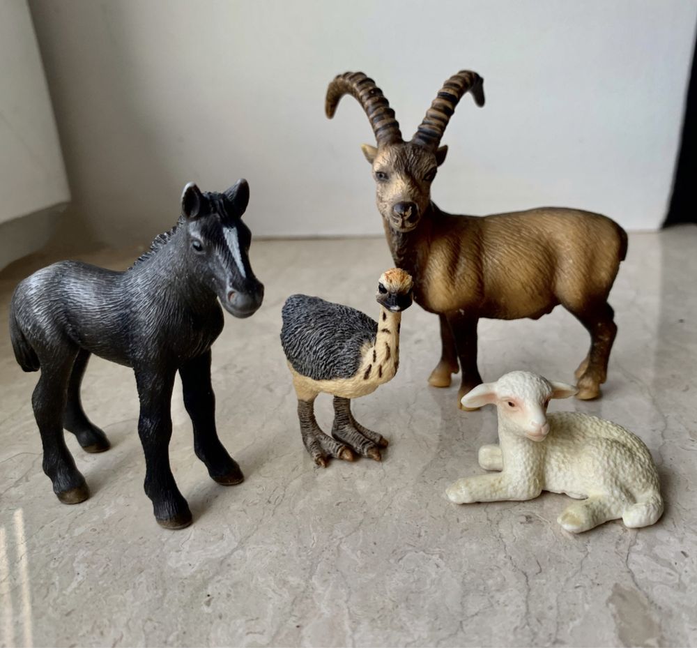 Колекційні фігурки Schleich