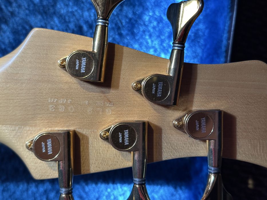 Yamaha TRB 5 Bass Japan