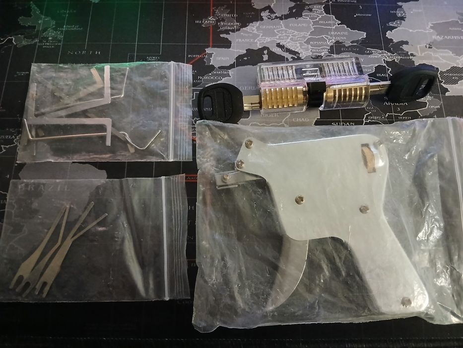 Продам Ключ для замка