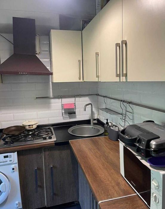 Продам 2х комнатную квартиру возле парка КПИ