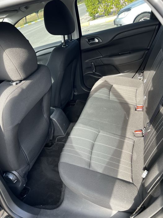Citroën C4 II (B7) • 2012 рік • 1.6 VTi (EP6C) • Автомат