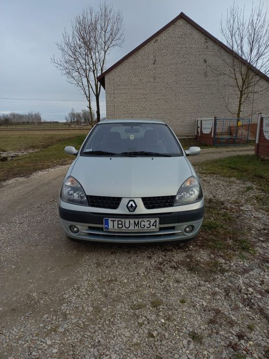 Renault Clio 1.2 benzyna 75 KM 2001r 5 drzwi