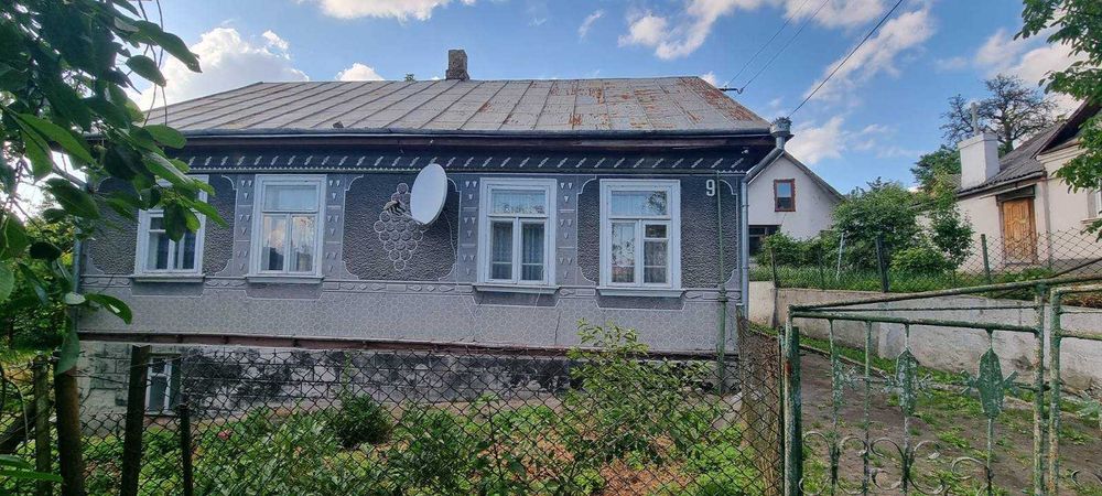 Продам будинок в м. Дубно