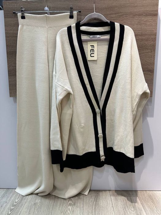 Розпродаж!!!Нові теплі костюми