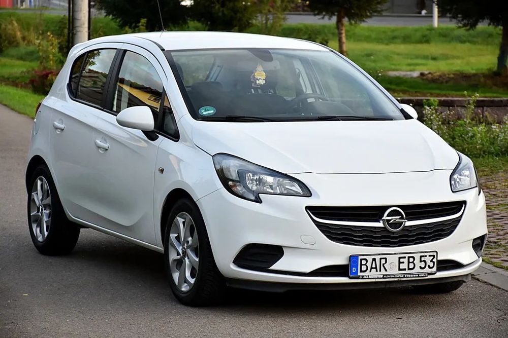 Opel Corsa 1.2 75 KM BENZYNA / Super Stan / Z Niemiec / WARTO!
