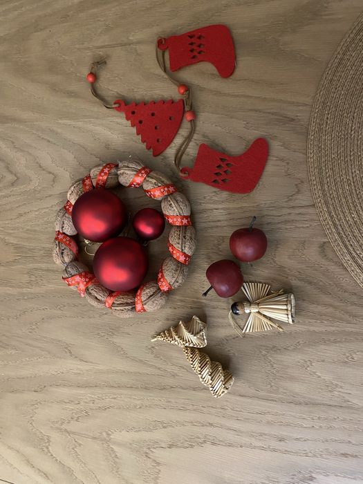 Małe dekoracje ozdoby na choinkę