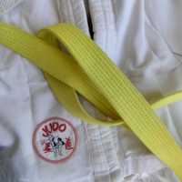 Kimono de Judo
Resistente e em bom estado
