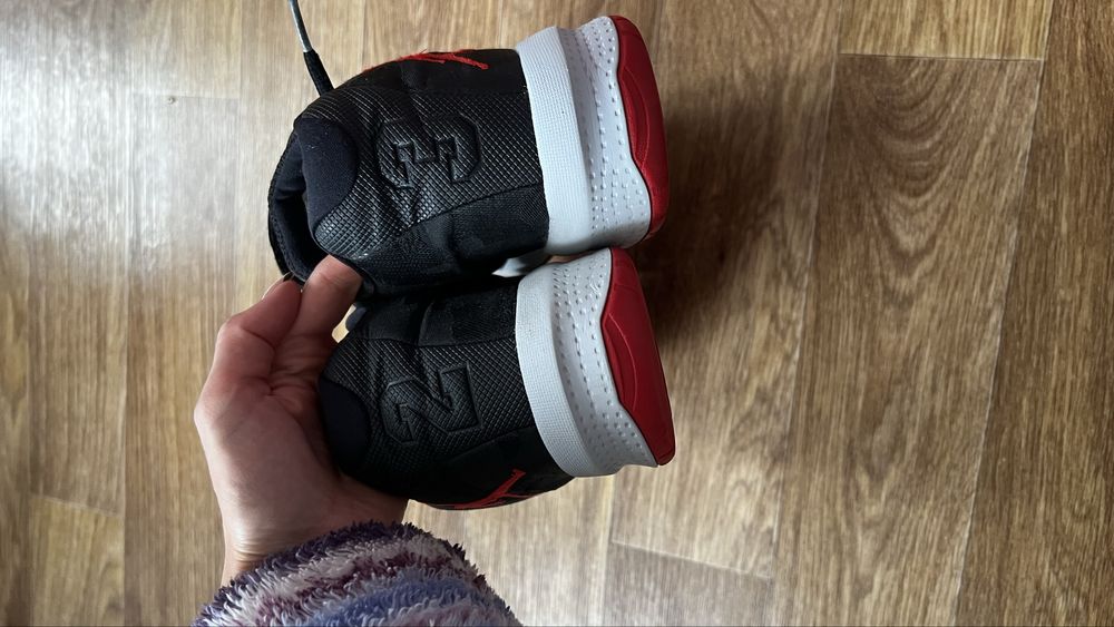 Кросівки Jordan розмір 38,5 ( 24см)