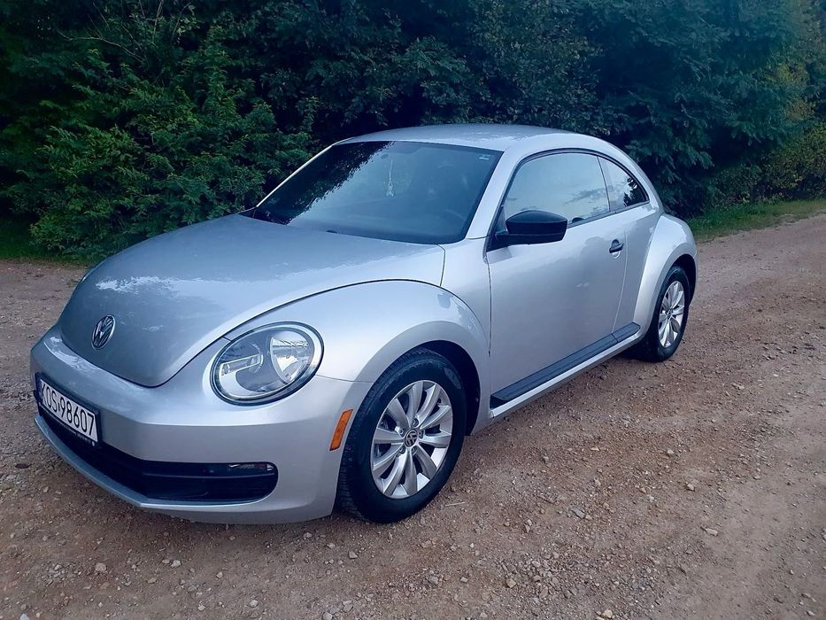 Volkswagen New Beetle Volkswagen New Beetle - Kultowy Design, Super Stan - 2014 r.