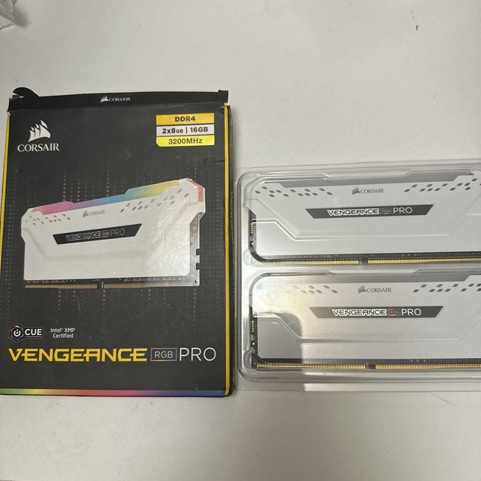 corsair vengeance rgb pro ddr4 ram 16gb(2x8gb) 3200mhz cl16
