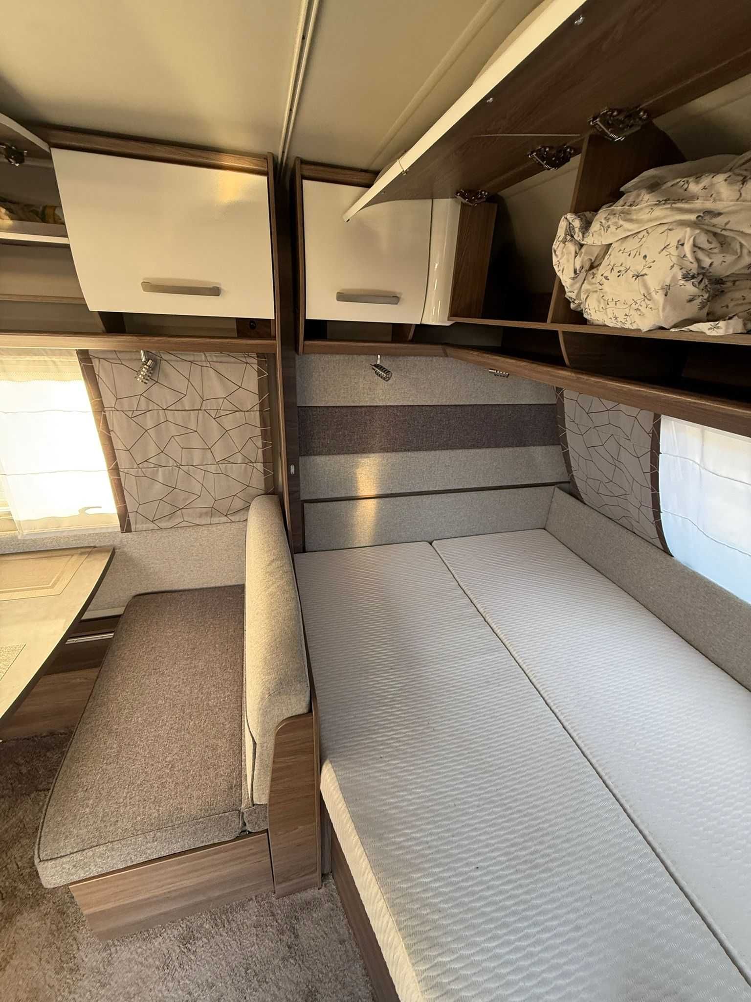 Wynajem przyczepa kempingowa Knaus 5/6os DMC 1300 KLIMA, mover, LIPIEC