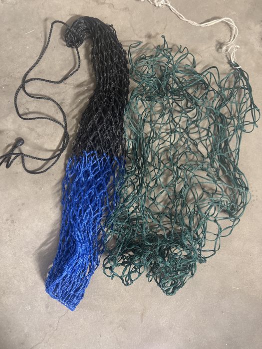 Dwie siatki na siano York