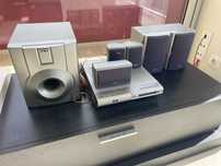 AKAI Home Theater System 5.1 – Liga, mas sem som