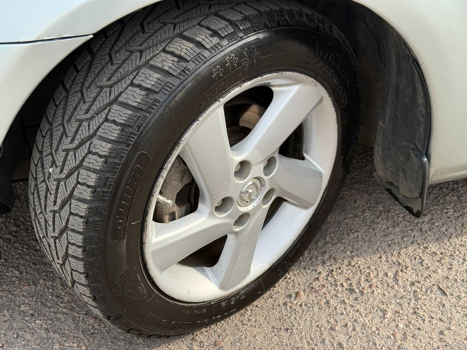 Продам автомобіль Mazda 6 2003 рік 2.0 бензин