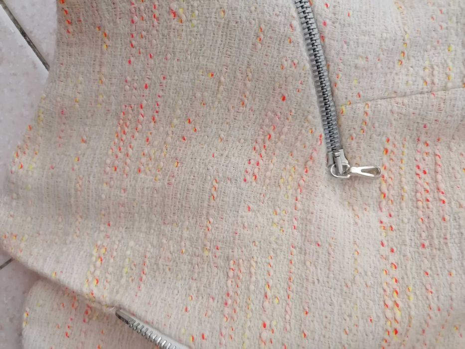 Casaco com fechos da Zara, tamanho Xs