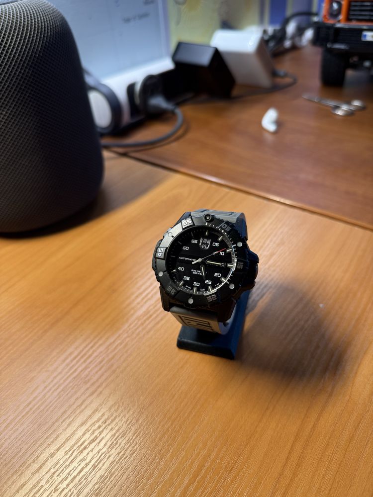 Годинник luminox master carbon seal automatic