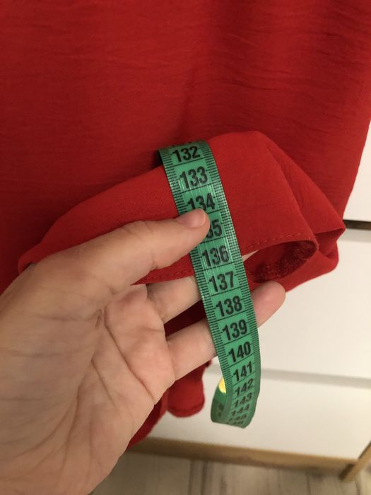 Червона сукня One by one