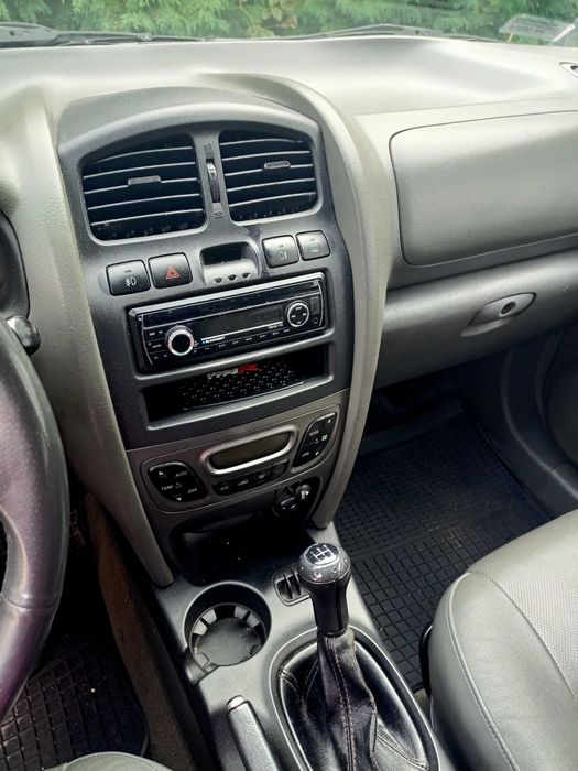 Sprzedam Hyunday Santa Fe 2003