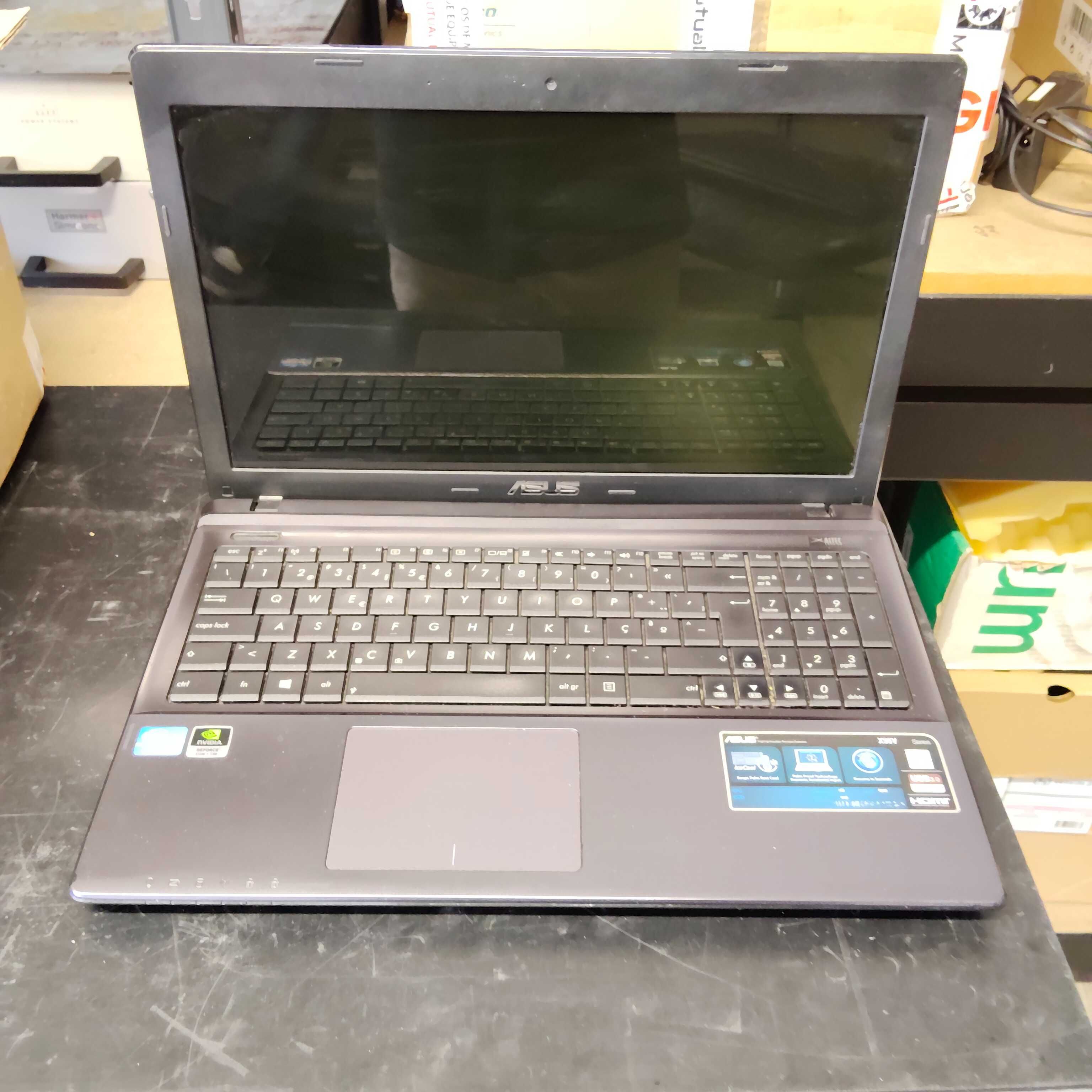 Computador portatil Asus sem bateria para peças