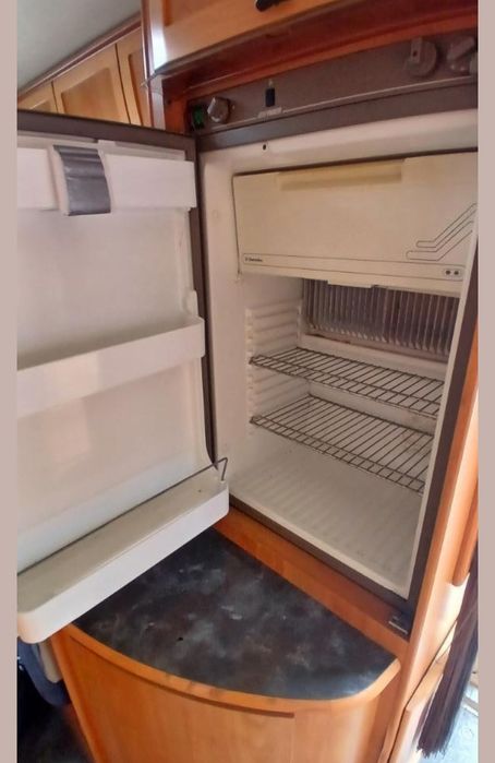 Ładny kamper Hymer Mercedes