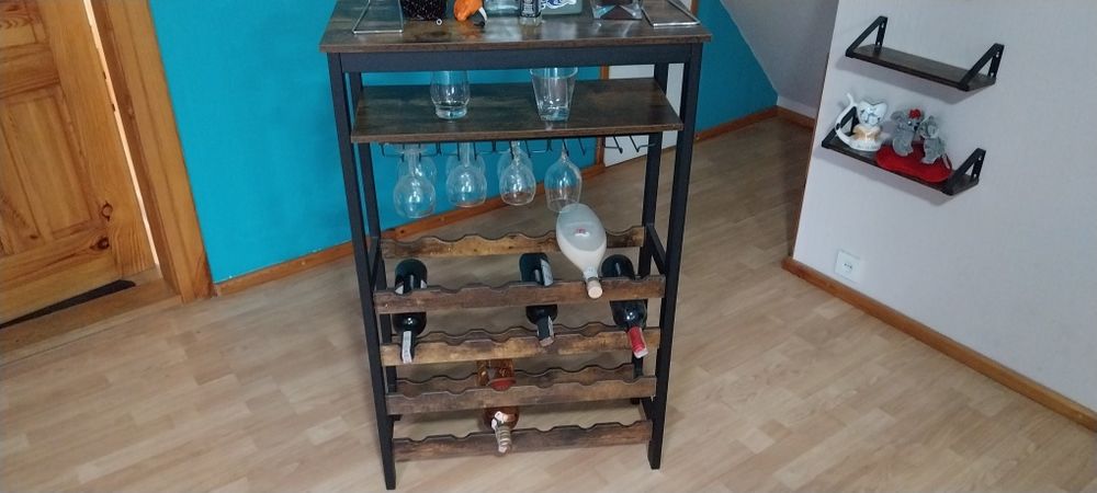 Meble do salonu rustykalne