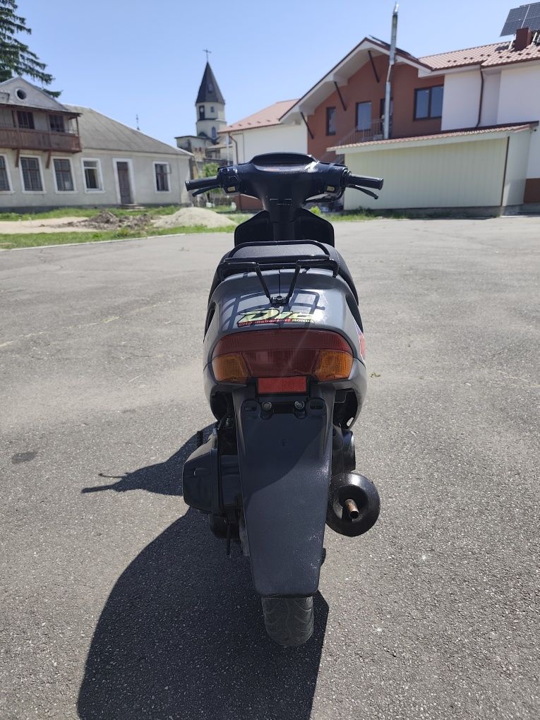 Продам скутер HONDA DIO 27