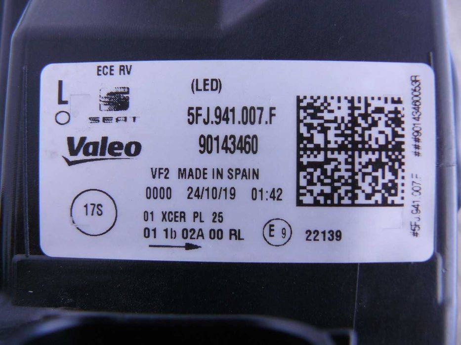 SEAT TARRACO Lampa przednia Lewa Full LED