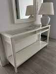 Używana konsola IKEA LIATORP 133×37 cm biała ze szkłem