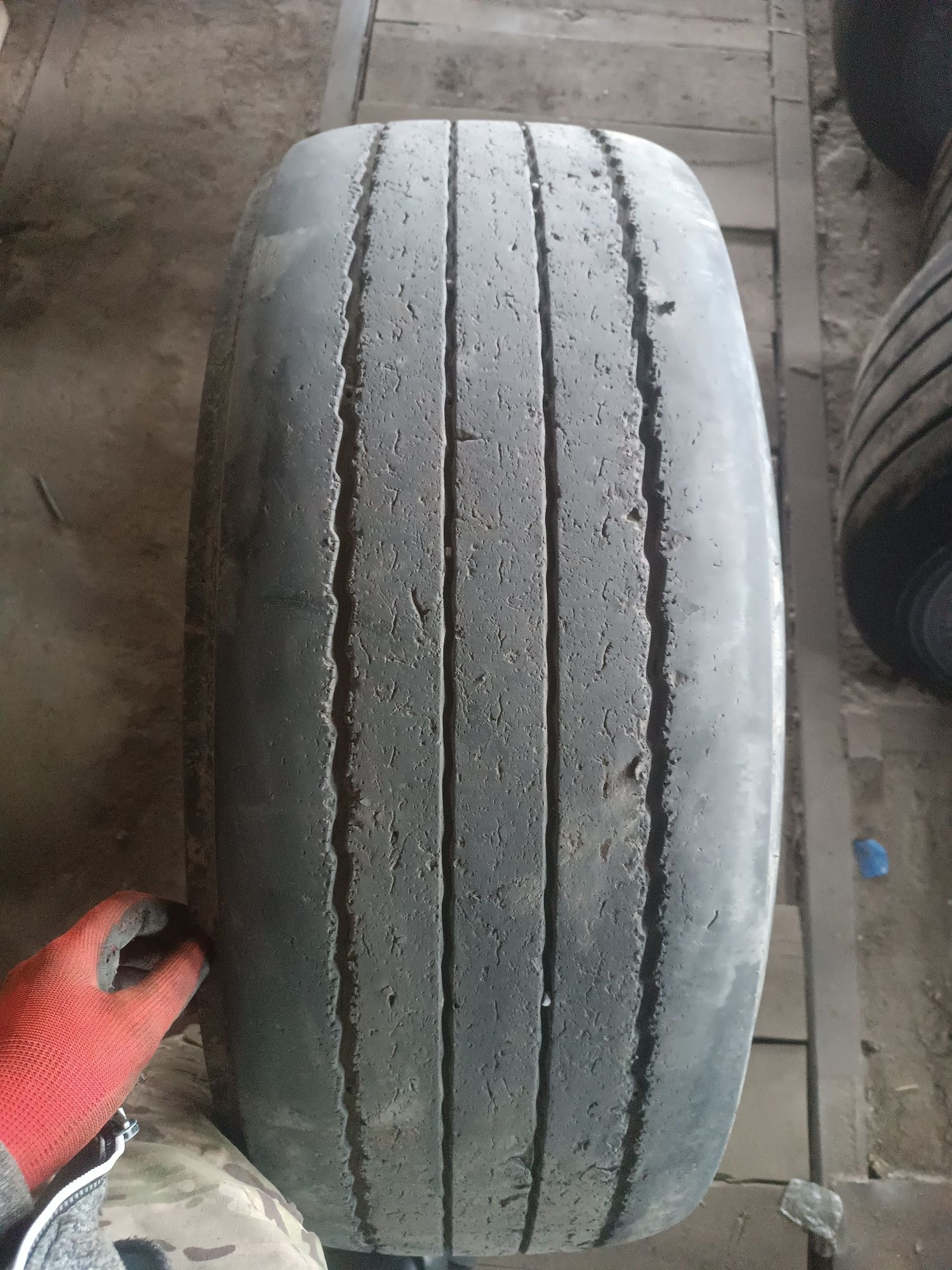 Шини 385/65r22.5 розпаровки Michelin, Matador, Yokohama