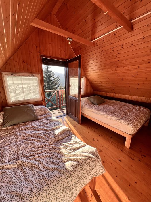 Świerkowa Chata – malowniczy widok na Kocierz Rychwałdzki