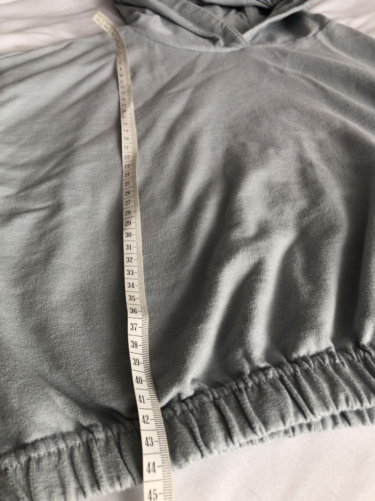 Dres dziewczęcy r.140