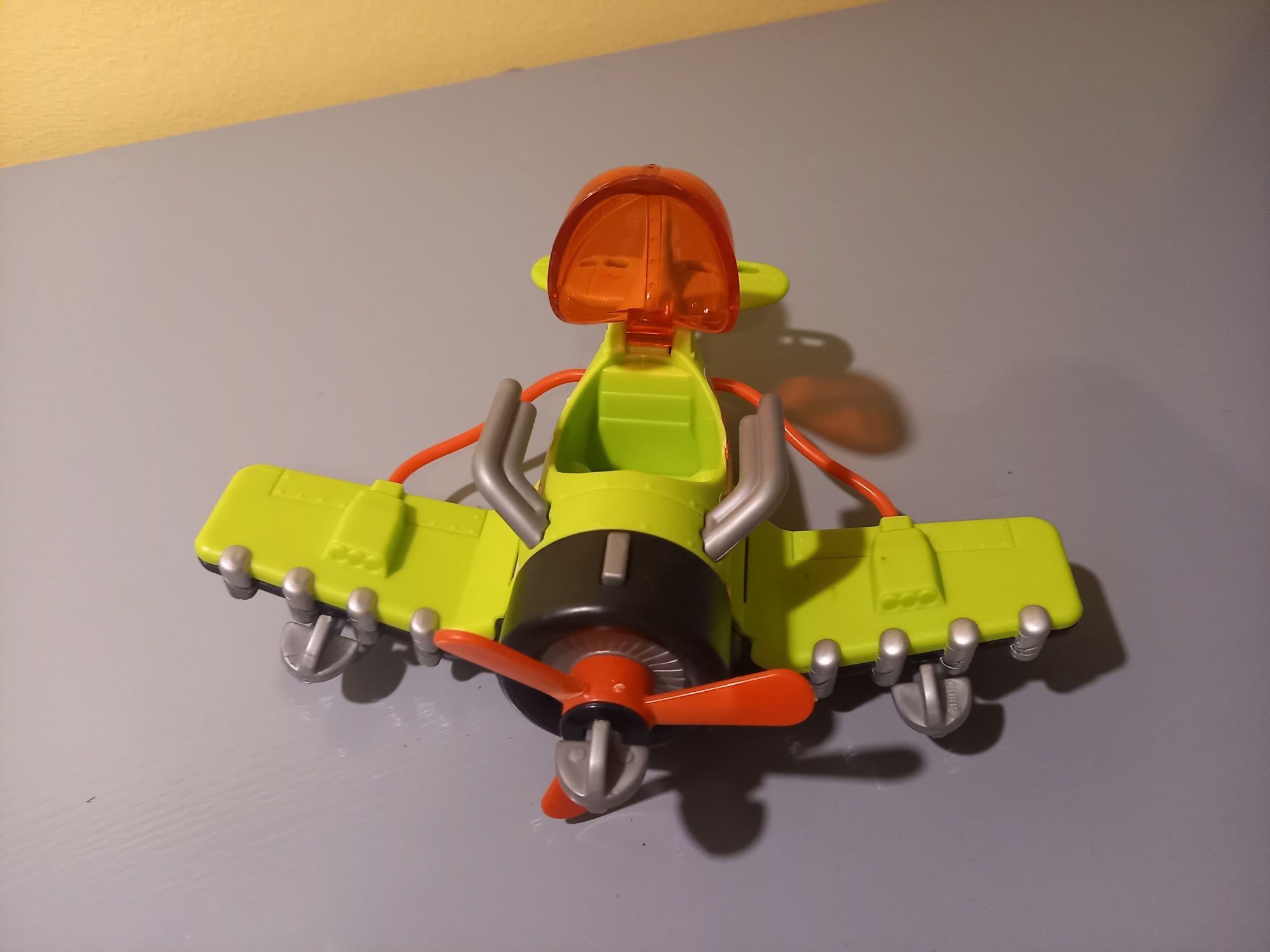 Zabawkowy samolot