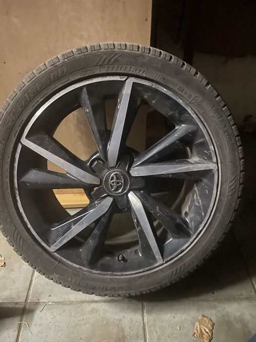 Alufelgi Oryginalne Toyota Corolla E21 Auris E18 Hybryda R17 5x114,3