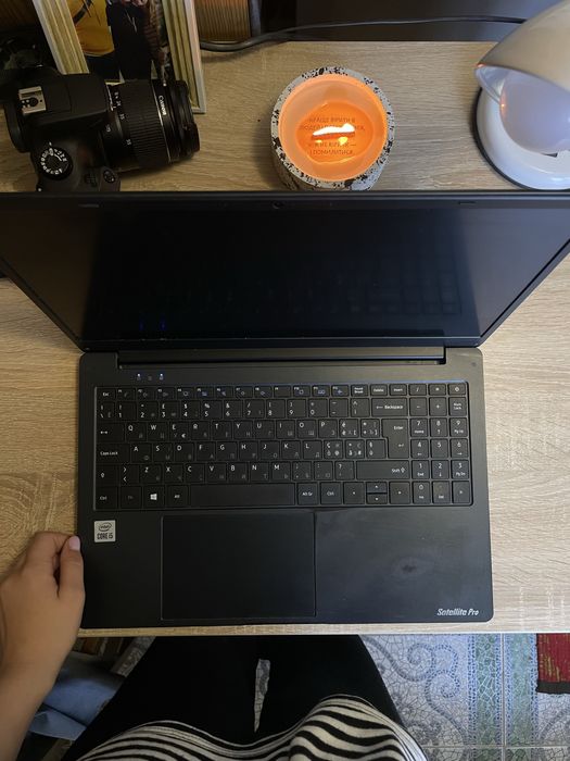 ноутбук Dynabook Satellite Pro C50-H-110