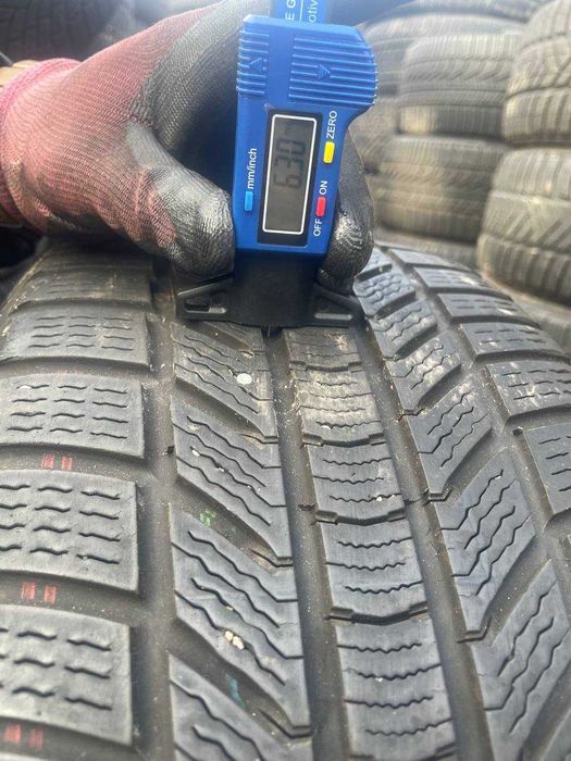 Continental 225/40R18