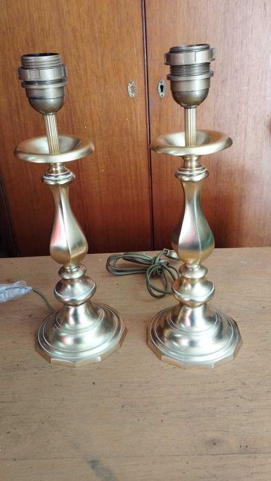 candeeiros de mesa latão