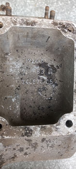 Stary mały zlew i coś jeszcze