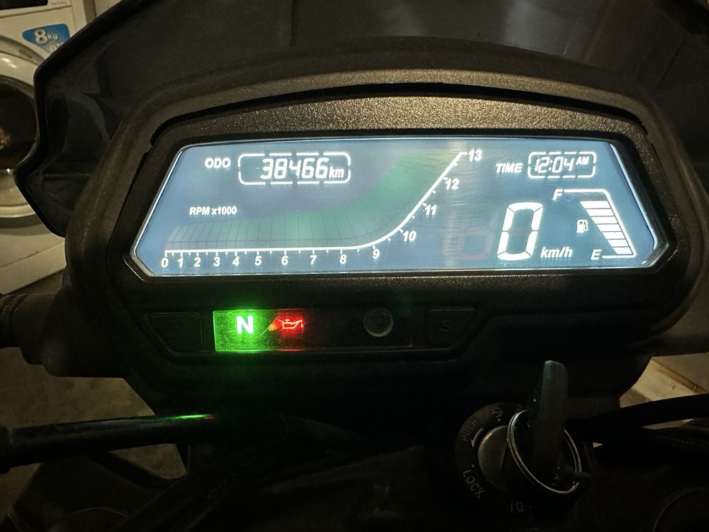 Bajaj Dominar 400 – Ótimo Estado | 38.466 km | 2.500€ (Negociável)