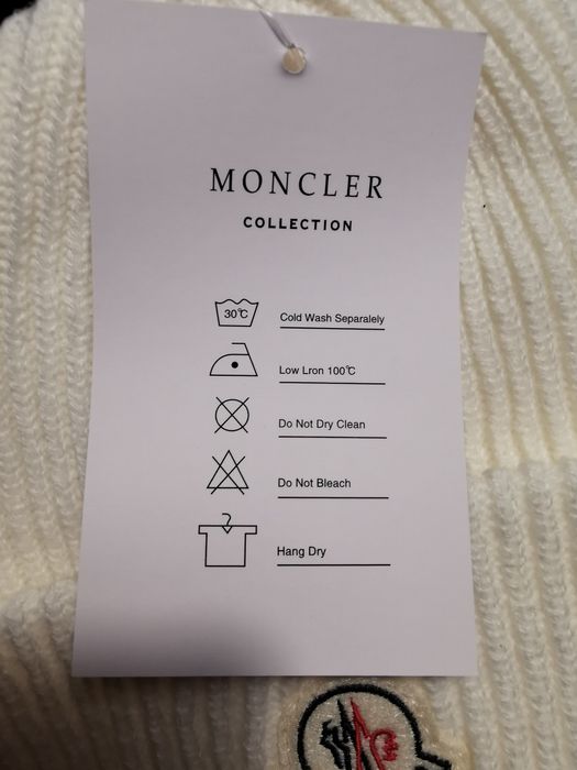 Gorro Moncler Creme