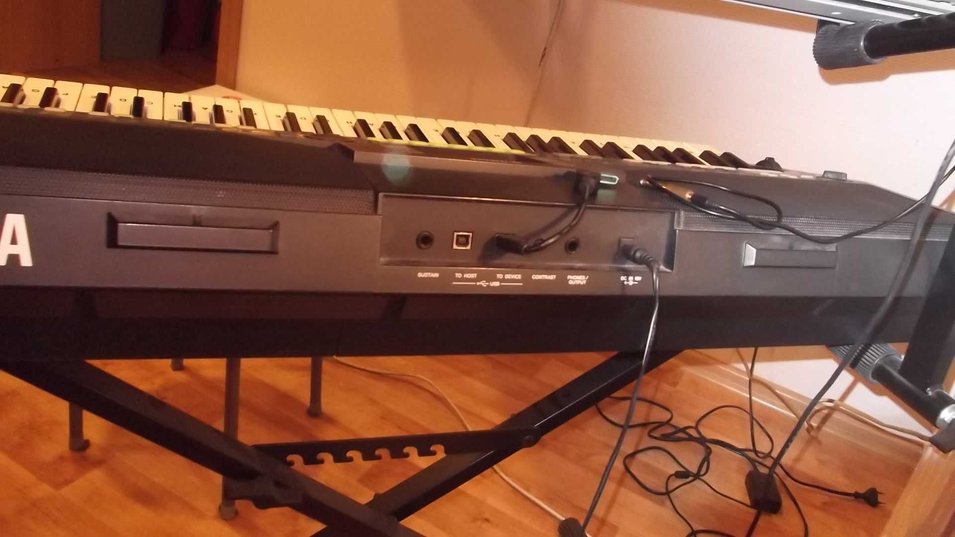 keyboard yamaha psr s 550