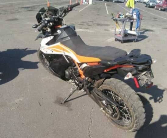 KTM 790 Adventure kanapa owiewka zbiornik amortyzator pompa dzwignia