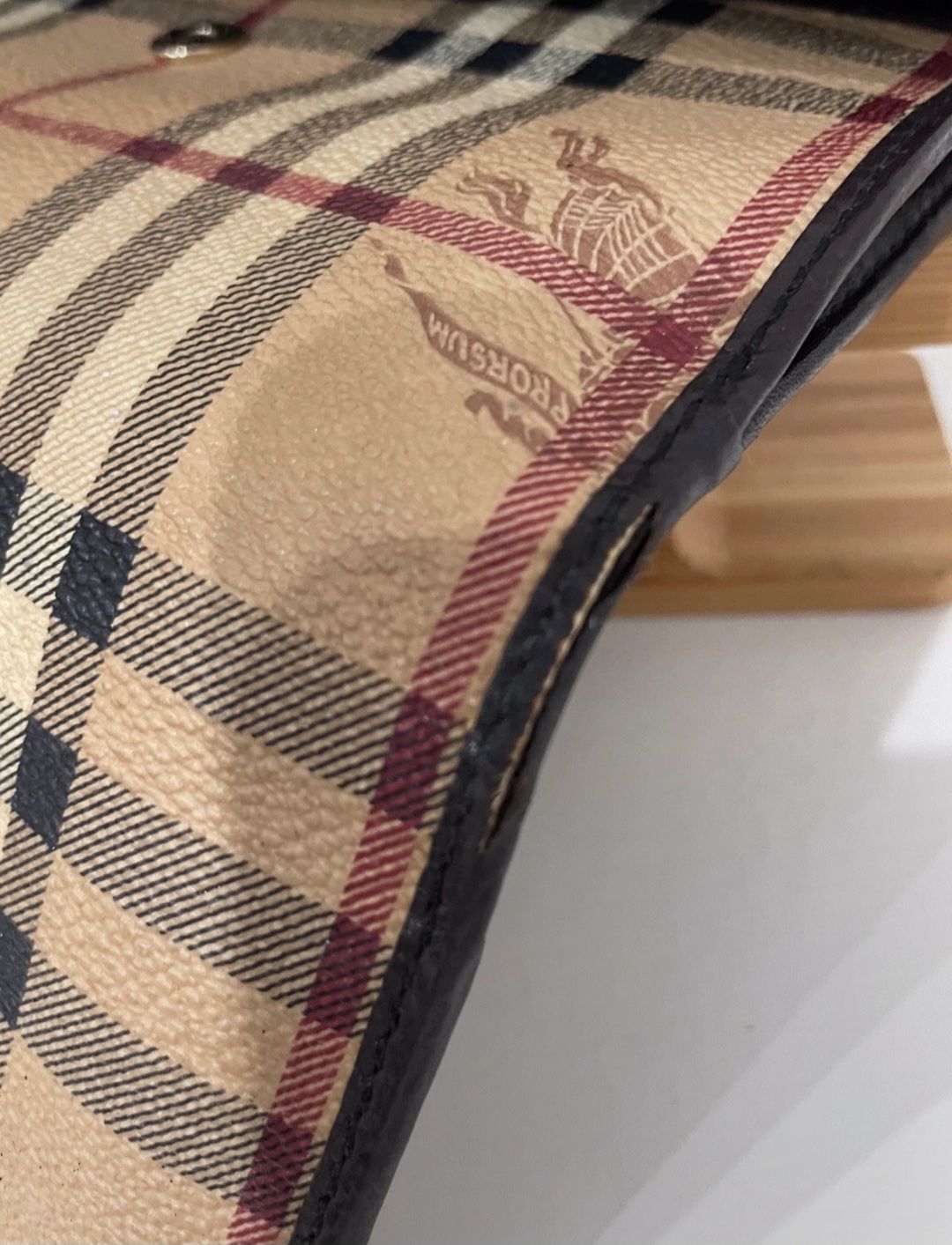 Carteira Burberry