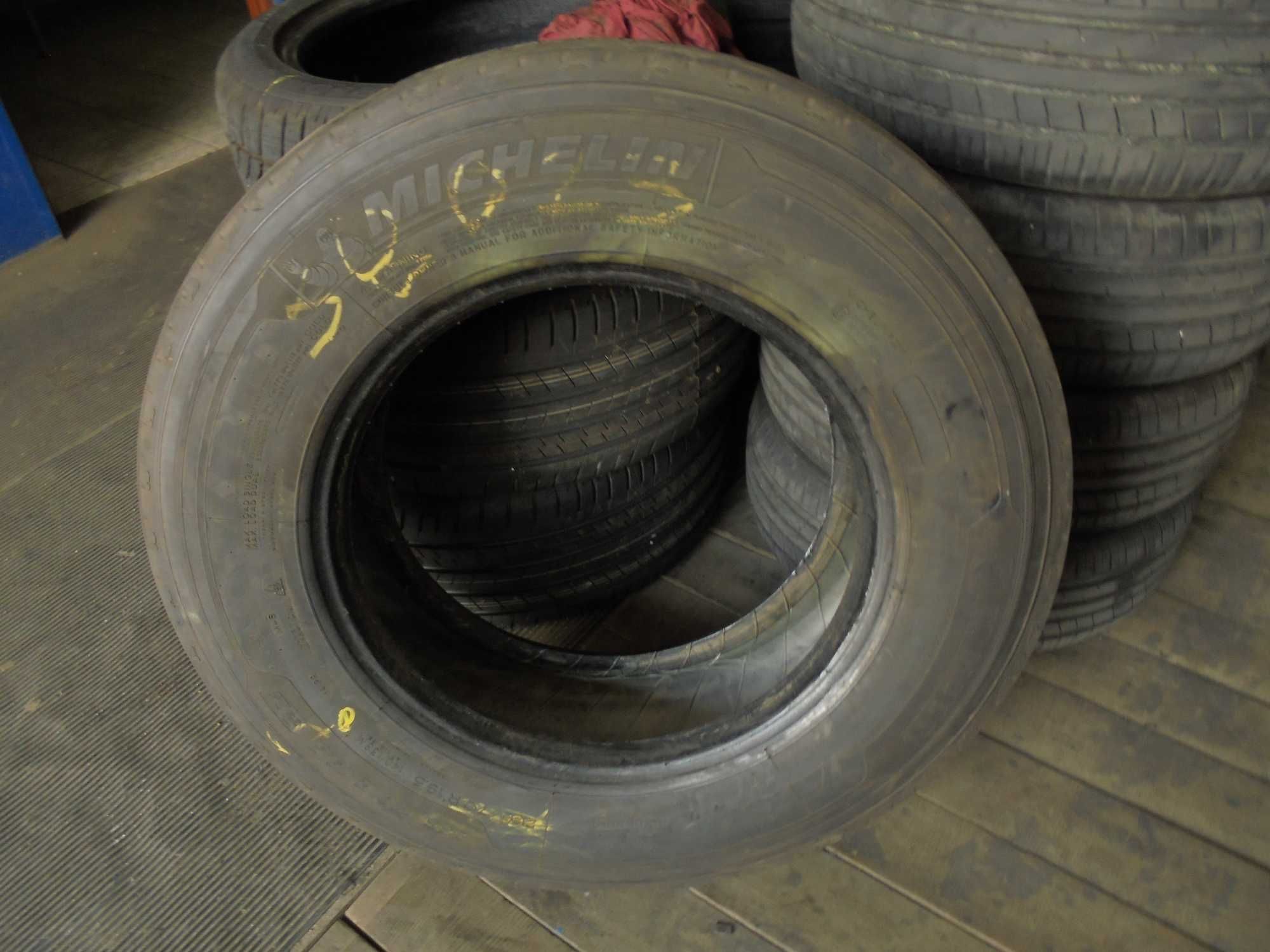 Opona 265/70R19.5 Michelin X Multi (550 netto)