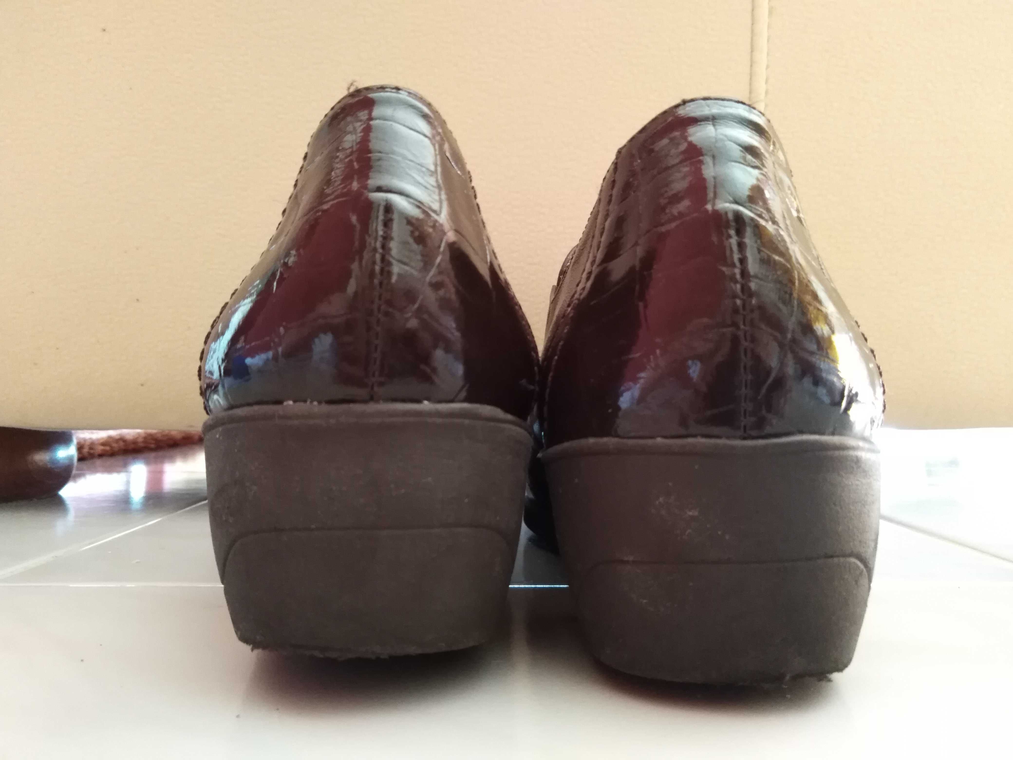 Sapatos Descanflex Nº38
