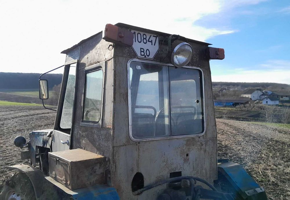 Продам 2 саморобні трактори .