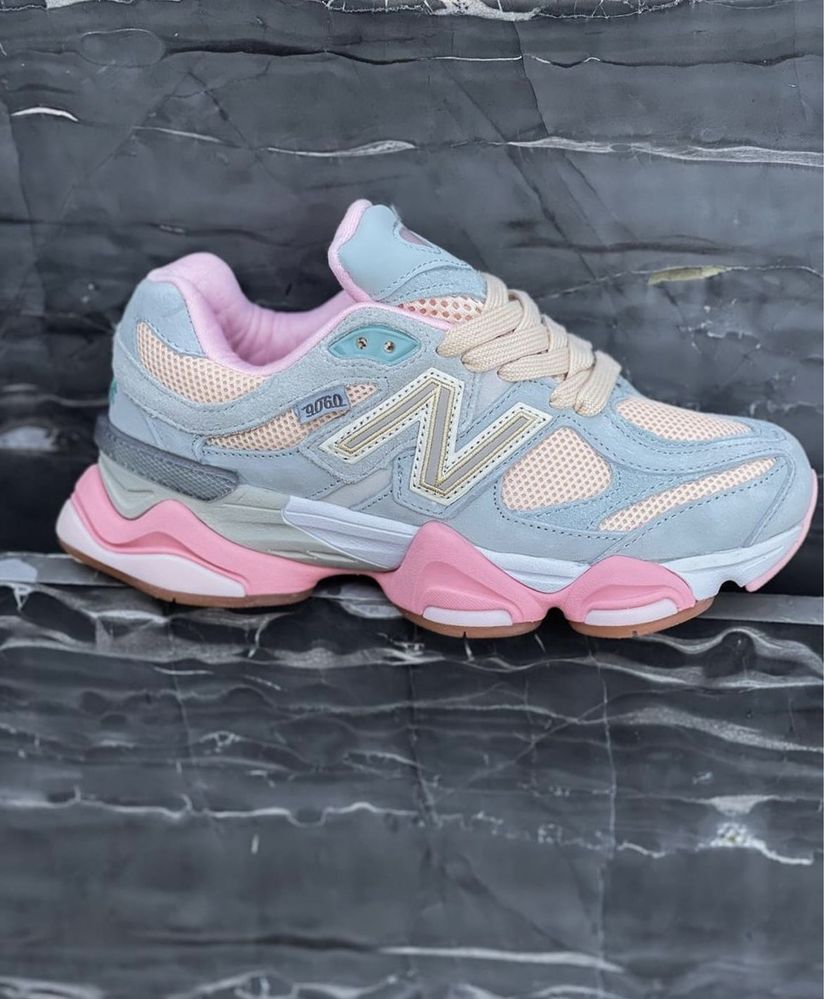 Жіночі кроссівки  New Balance 9060